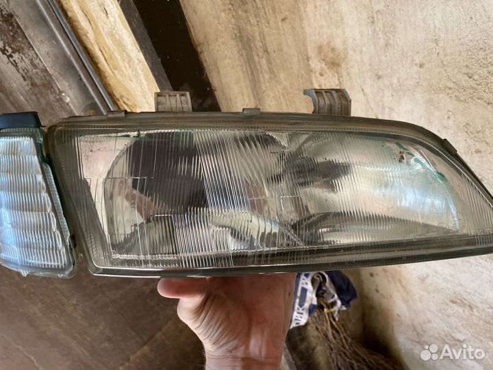 Фары передние nissan primera P11