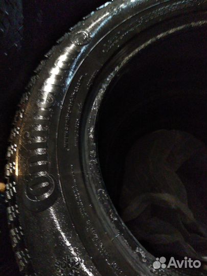 Continental ContiIceContact 4x4 235/65 R17