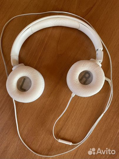 Проводные наушники jbl