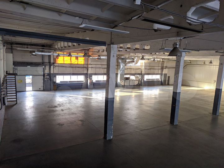 Складское помещение, 1371 м²