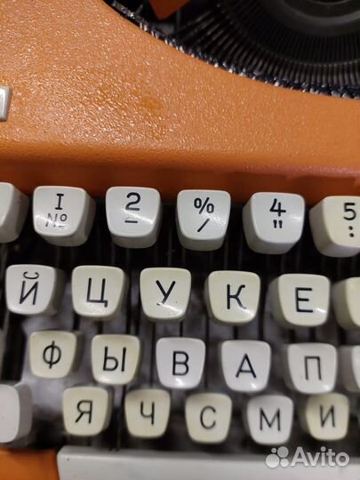 Пишущая машинка