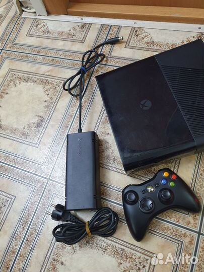 Xbox 360 + игры