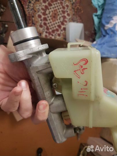 Главный тормозной цилиндр Toyota