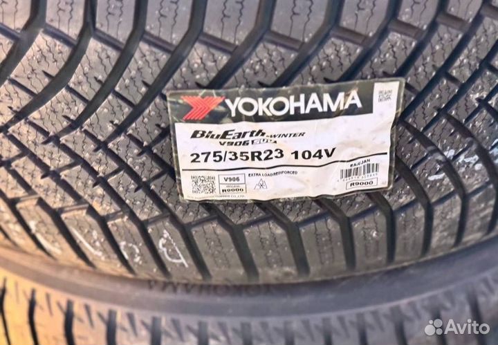Yokohama BluEarth Winter V906 275/35 R23 и 315/30 R23 108V