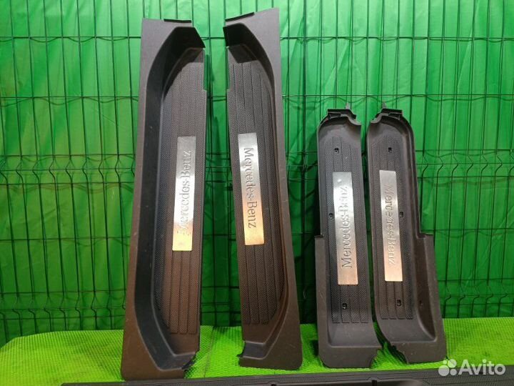 Накладки порогов комплект Mercedes Benz Vito/Viano