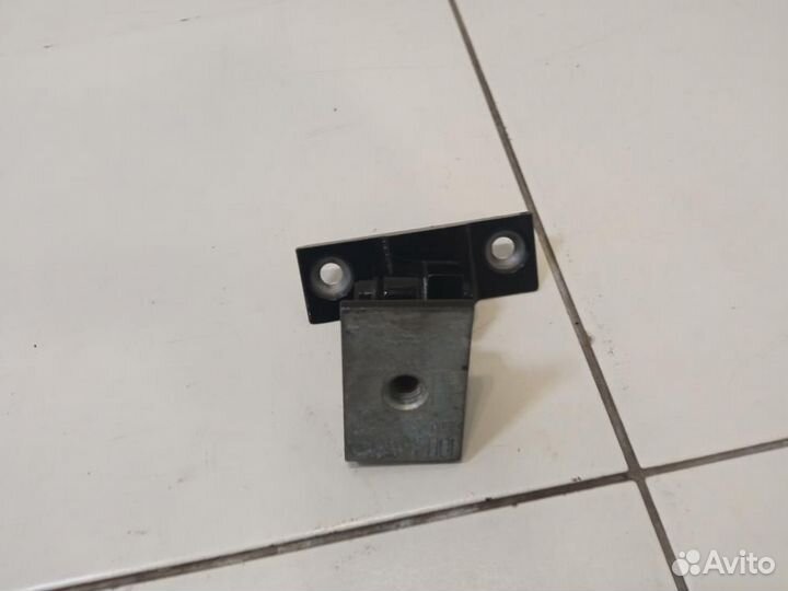 Петля двери задней левой верхняя BMW X5 F15