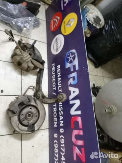 Кулак поворотный R L пежо 308 408 307 ситроен с4