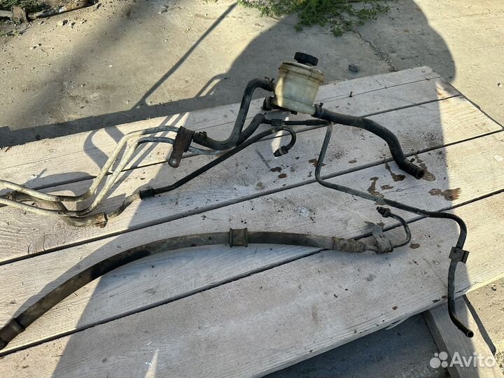 Трубки гура Hyundai Accent