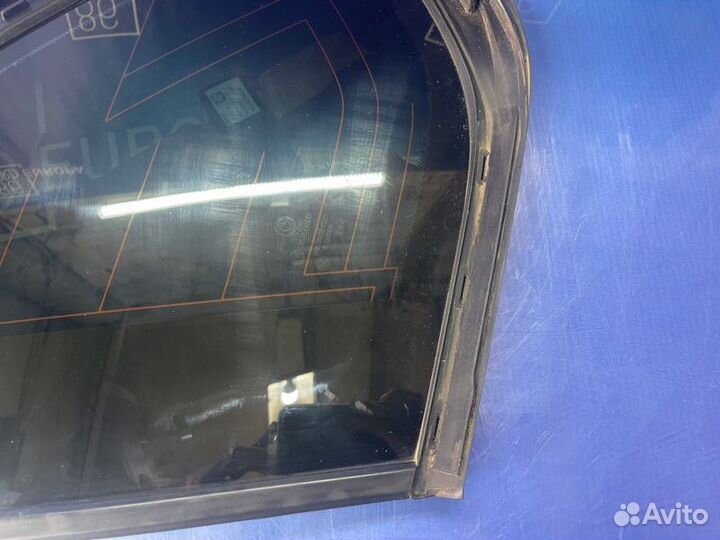 Стекло глухое заднее левое Bmw X5 F15 N55B30A 2015