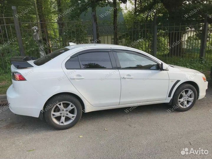 Накладки на крылья Mitsubishi Lancer X10 жабры EVO