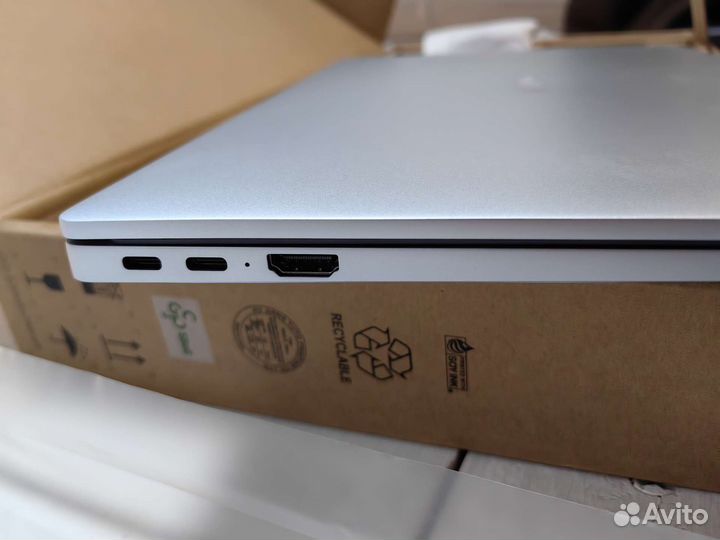 Honor 16 144hz 512/16 Ryzen 5600H