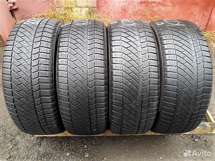 Continental ContiVikingContact 6 225/55 R17 97T