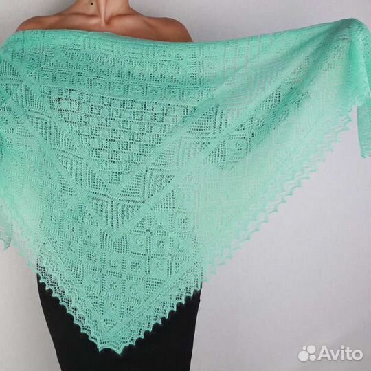 Оренбургский пуховый платок