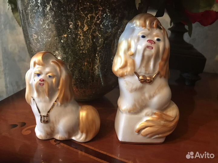 Фарфоровые фигурки статуэтки собаки