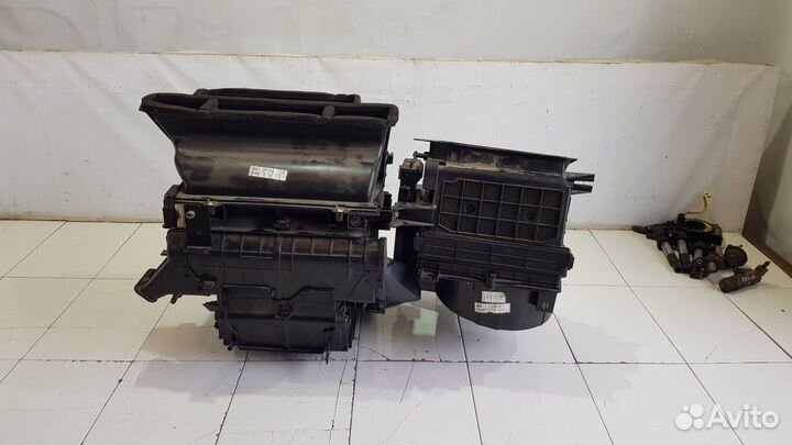 Корпус отопителя (Lifan X60)