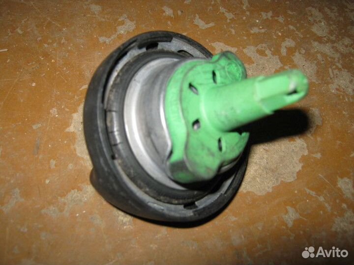 Пробка бака BMW X5 E70