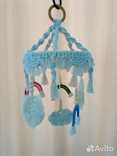Мобиль на кроватку макраме