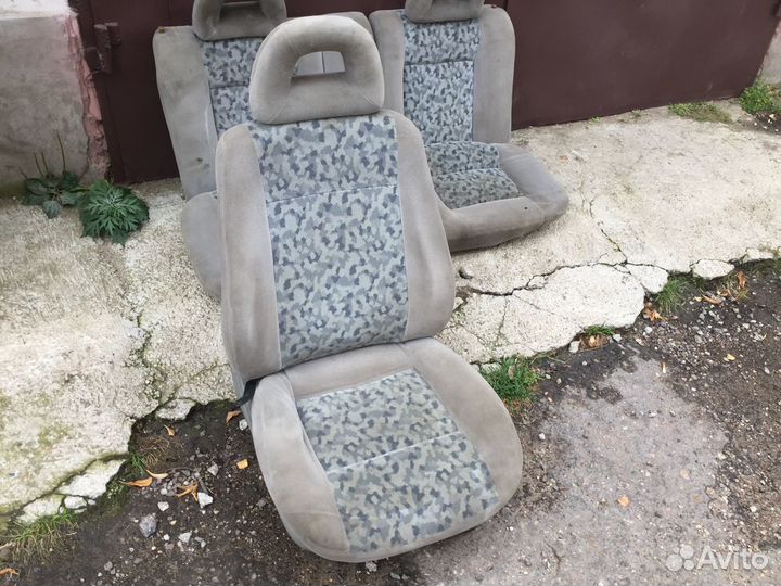 Сиденье переднее правое и заднее Chery Amulet A15