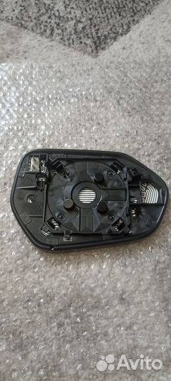 Зеркальный элемент Toyota Camry V70 87907-33180