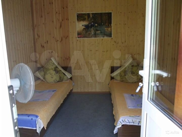 Комната 15 м² в 4-к., 1/1 эт.