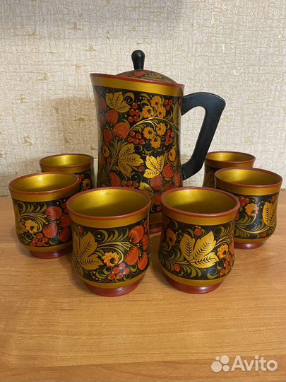 Набор посуды хохлома