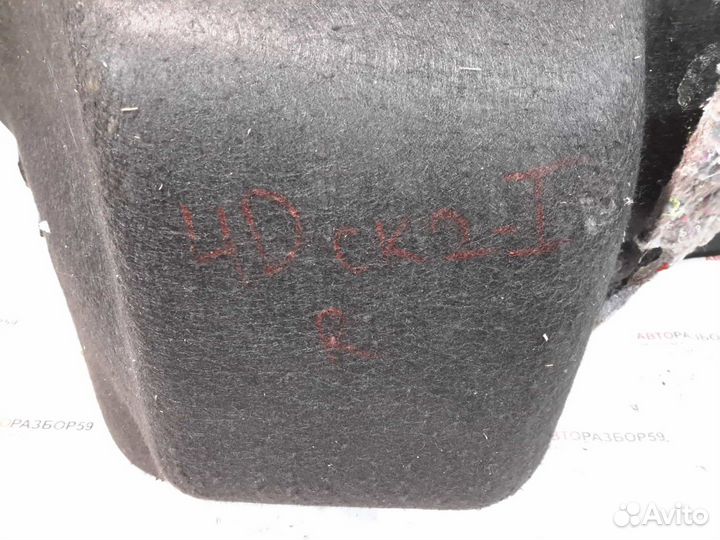 Обшивка багажника правая Honda Civic 4D