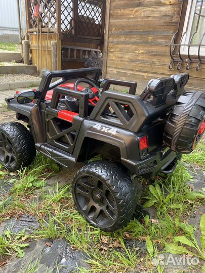 Электромобиль джип на полном приводе