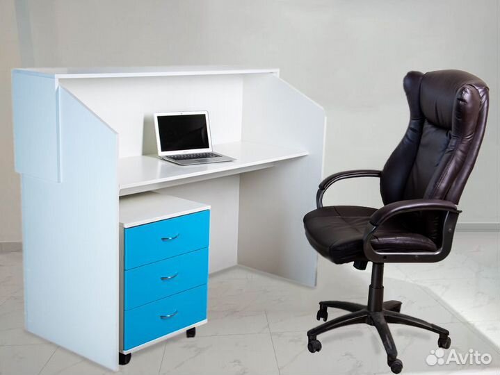 Стойка ресепшн