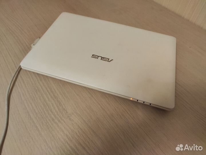 Asus Eee pc x101ch нетбук