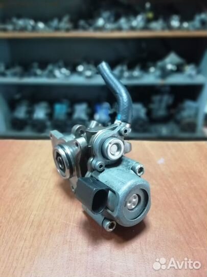 Тнвд Mercedes E-Class A2710702201 M271