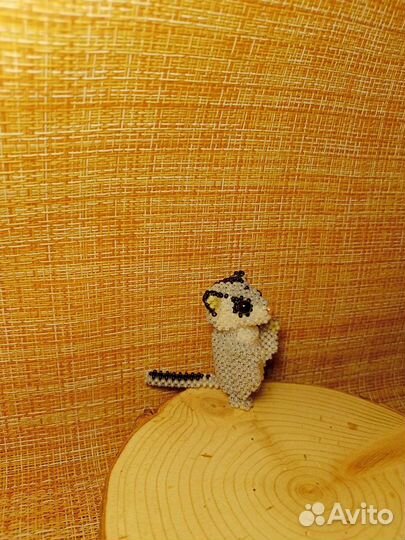 Игрушка из бисера