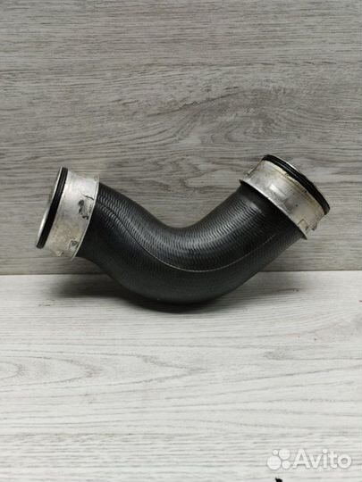 Патрубок интеркулера Mercedes E-Class W211 OM647