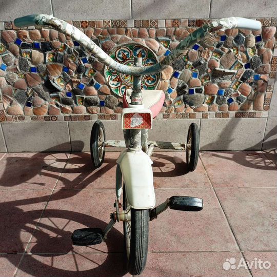 Детский трехколесный велосипед 