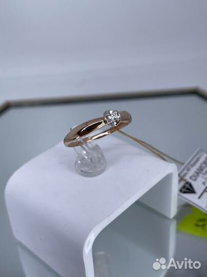 Золотое кольцо с брилл. 0.055 ct., р.16.5