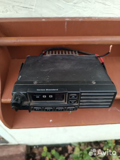 Автомобильная рация с антенной бу