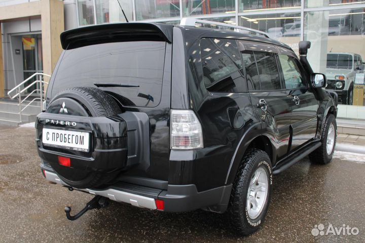 Mitsubishi Pajero 3.2 AT, 2008, 270 121 км