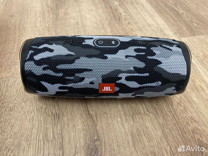 Колонка jbl charge 4