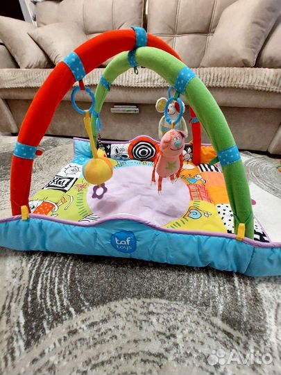 Развивающий коврик