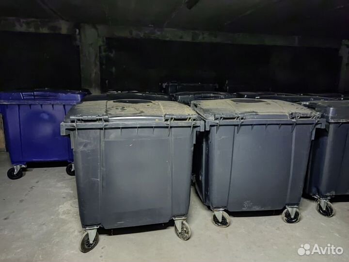 Новые мусорные контейнеры 1.1 куб и 0.8м3