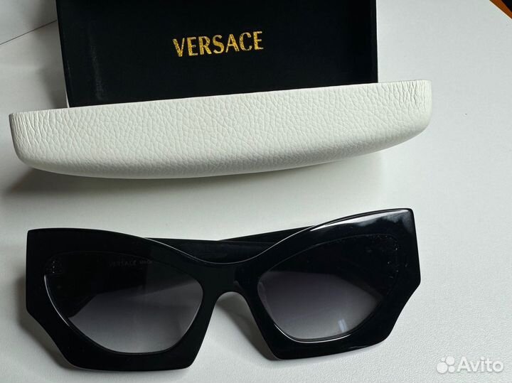 Очки женские versace