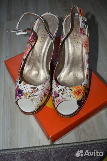 Босоножки на платформе