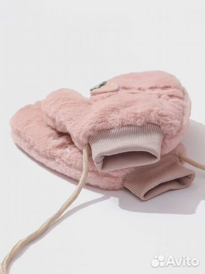 Новые теплые варежки