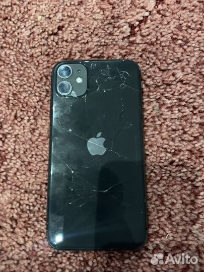 iPhone 11, 64 ГБ