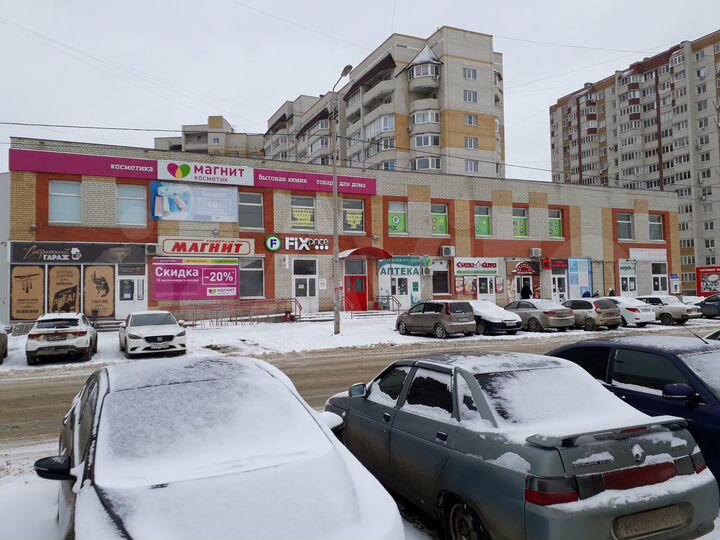 Помещение свободного назначения, 700 м²
