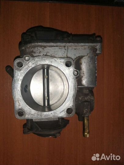 Дроссельная заслонка VW Golf 4, Skoda Octavia, Aud
