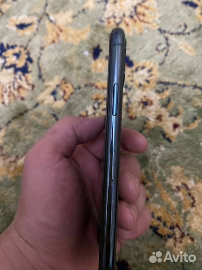 iPhone, 8 ГБ