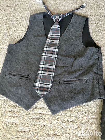 Костюм школьный с 2 брюками