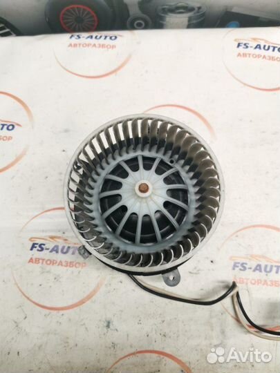 Мотор печки Opel Astra J хетчбэк 1.6 A16XER 115