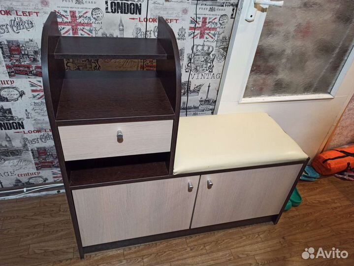 Пуфик-тумбочка в прихожую