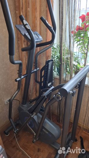 Эллиптический тренажер titanium One X30 AF